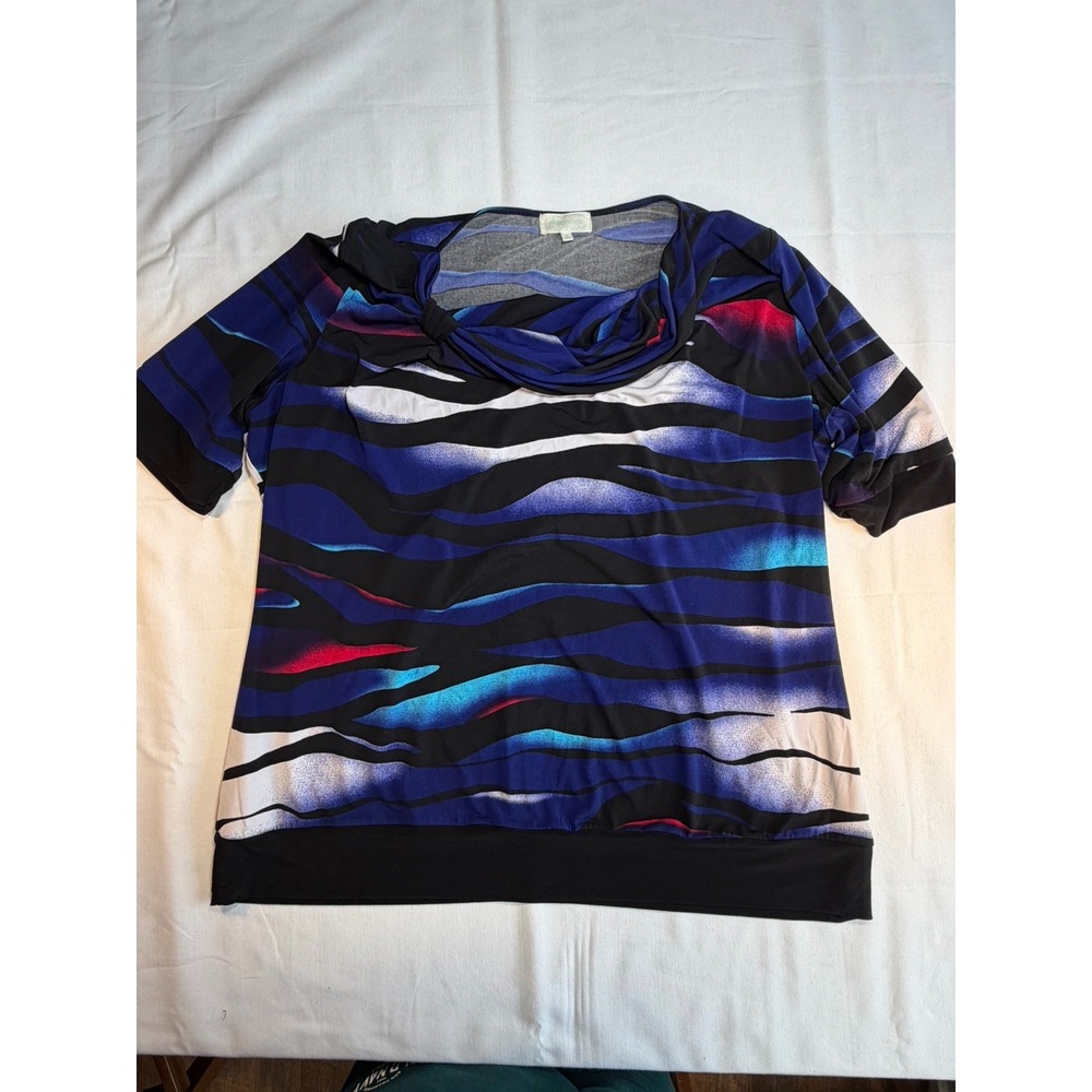 Maurice's Women's Plus Size 3 Swoop‎ Neck Blouse Multi Colored Short Sleeve
